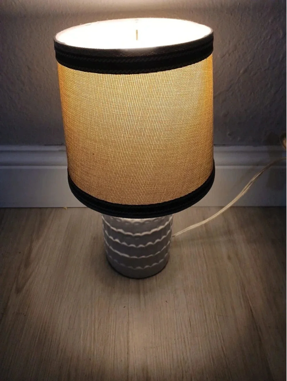 Small table lamp